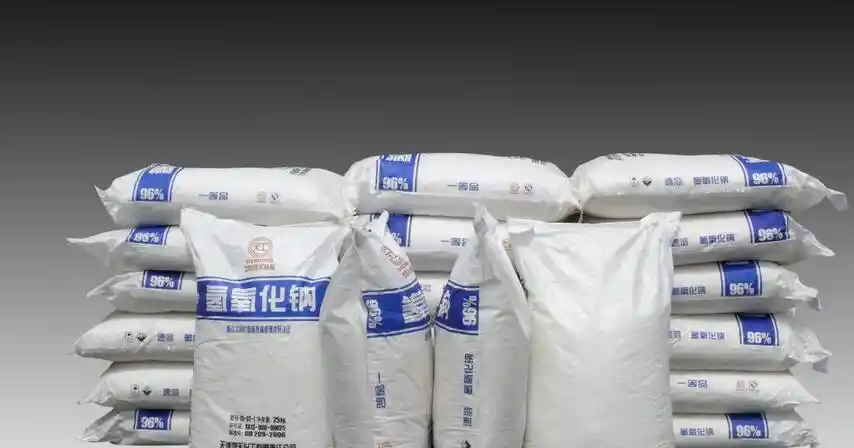 易結塊物料的自動化投料解決方案：片堿自動拆包+管鏈輸送投料